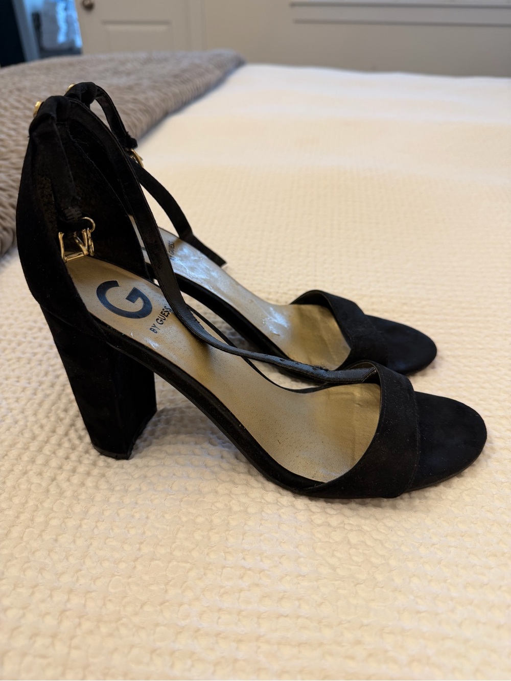 G by guess heels